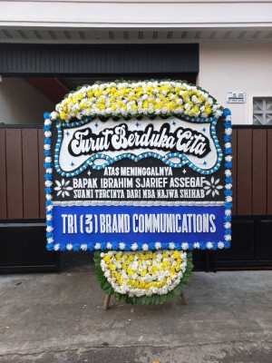 Papan Bunga Duka di Cilendek Timur